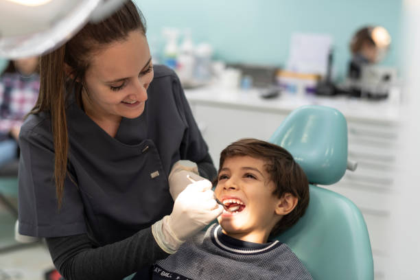 Best Broken Tooth Emergency  in Kendallville, IN